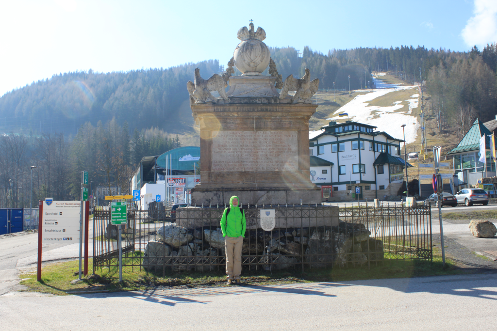 Abbildung 3:
      Christian bei der Passhöhe Semmering vor dem Ziel der Weltcup-Strecke vom Hirschenkogel